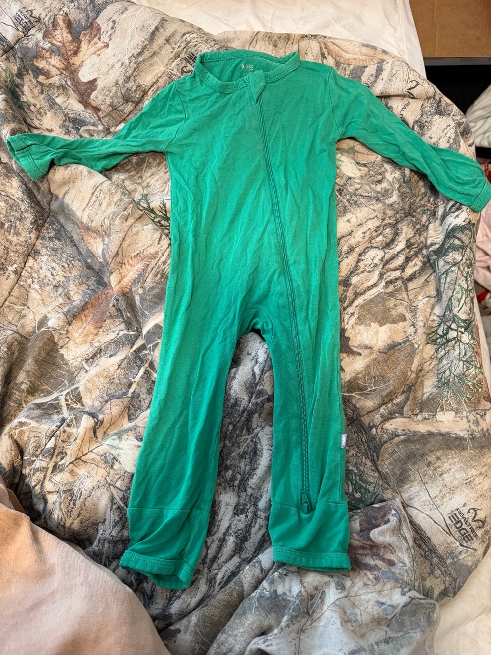 Kyte baby romper